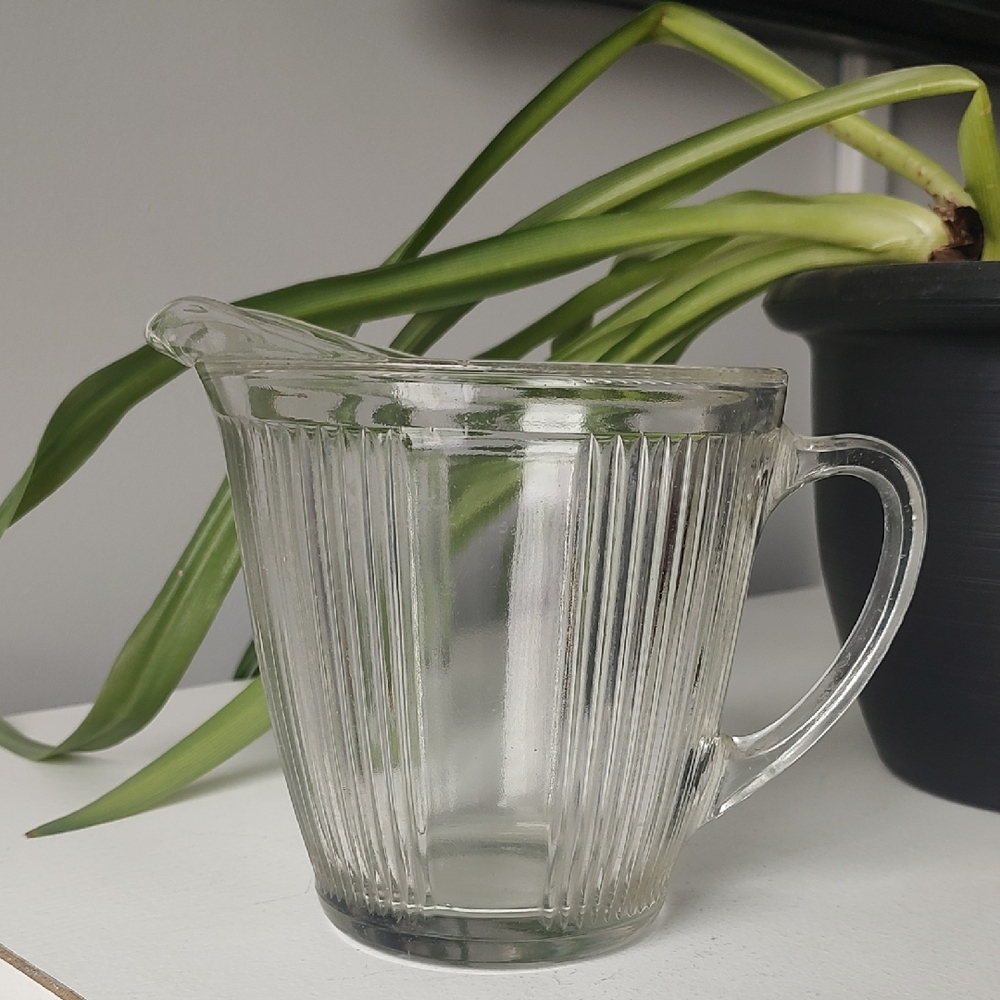 Ekco Chicago Made In The United States Of America Number 639 Clear Glass Pitcher